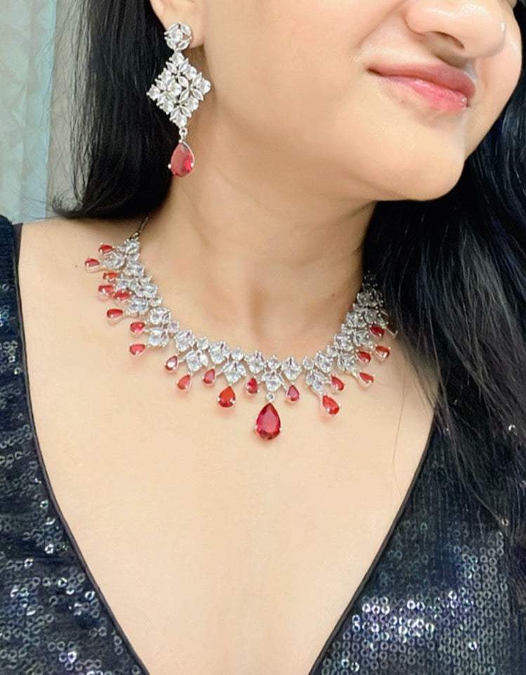 Azer AD Necklace Set