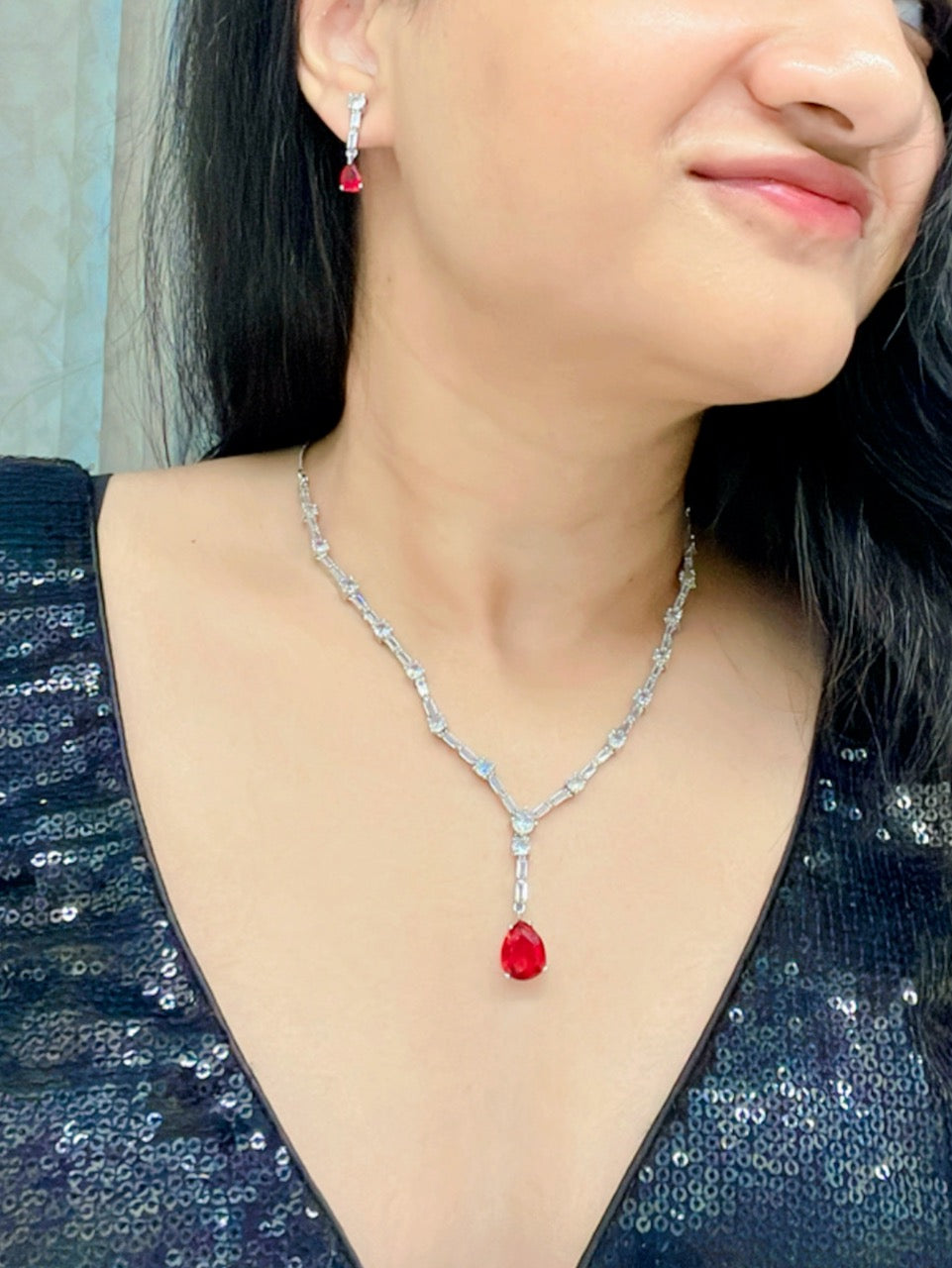 Hanifa AD Necklace Set