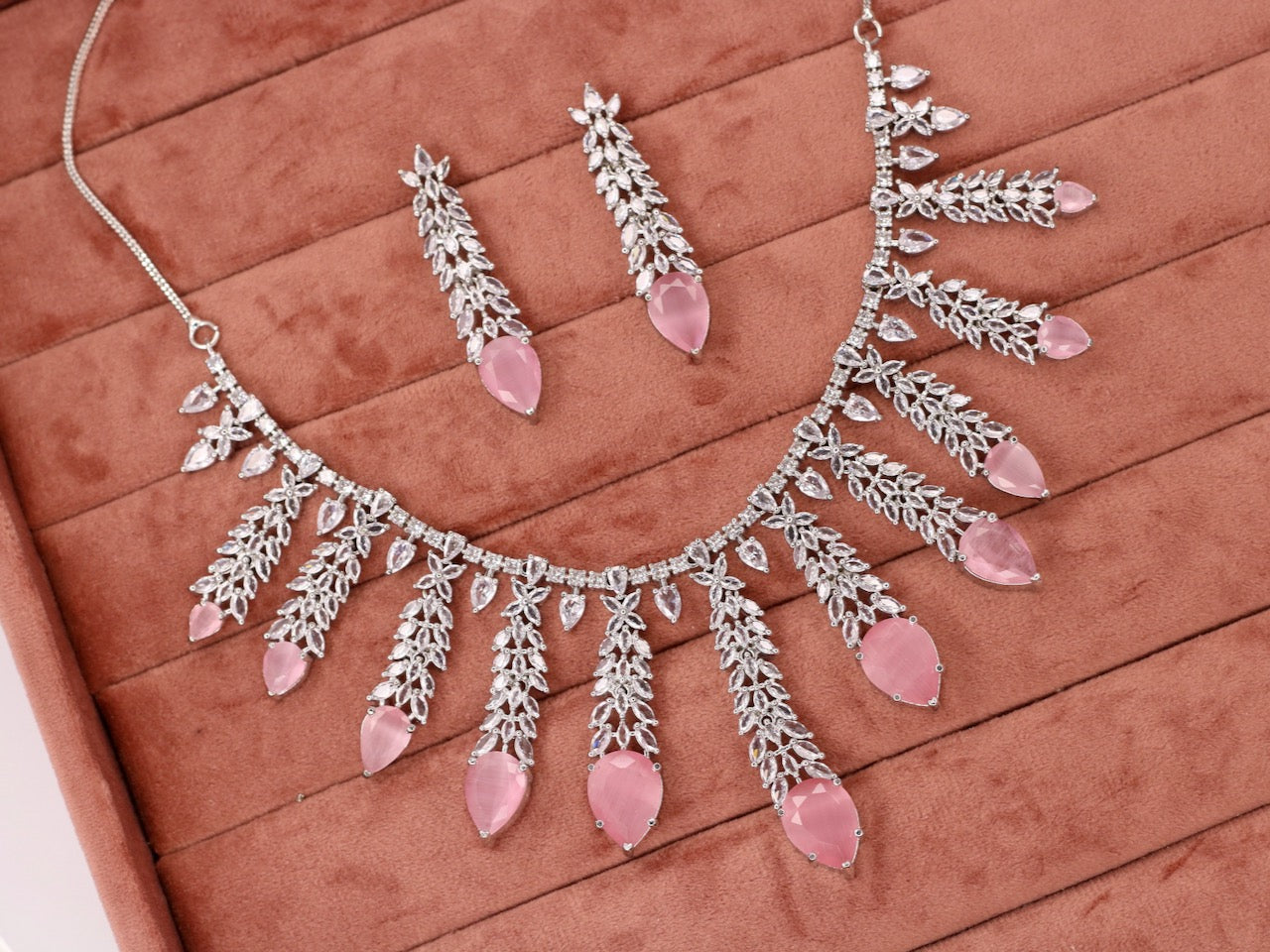 Inbiha AD Necklace Set