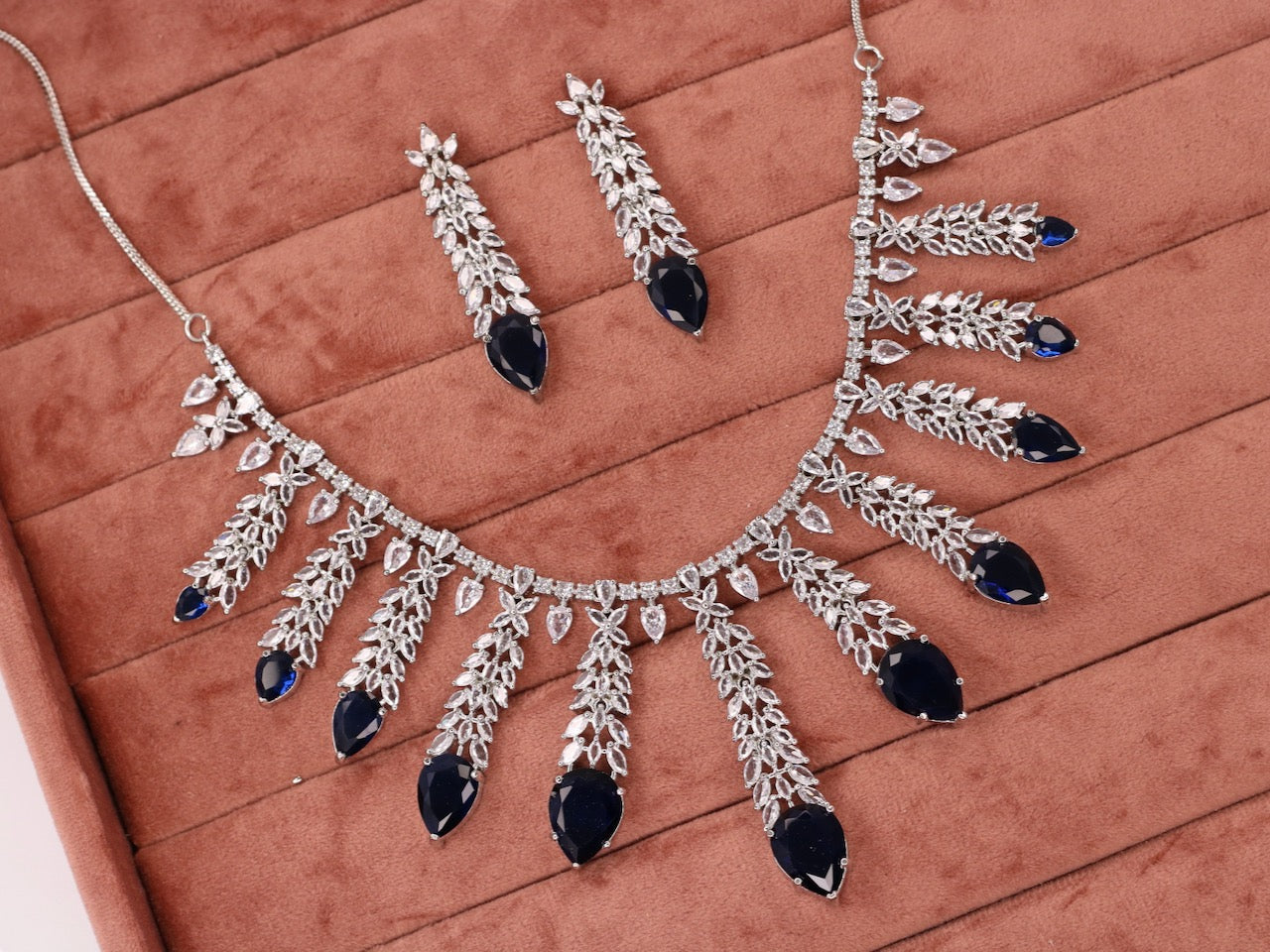 Inbiha AD Necklace Set