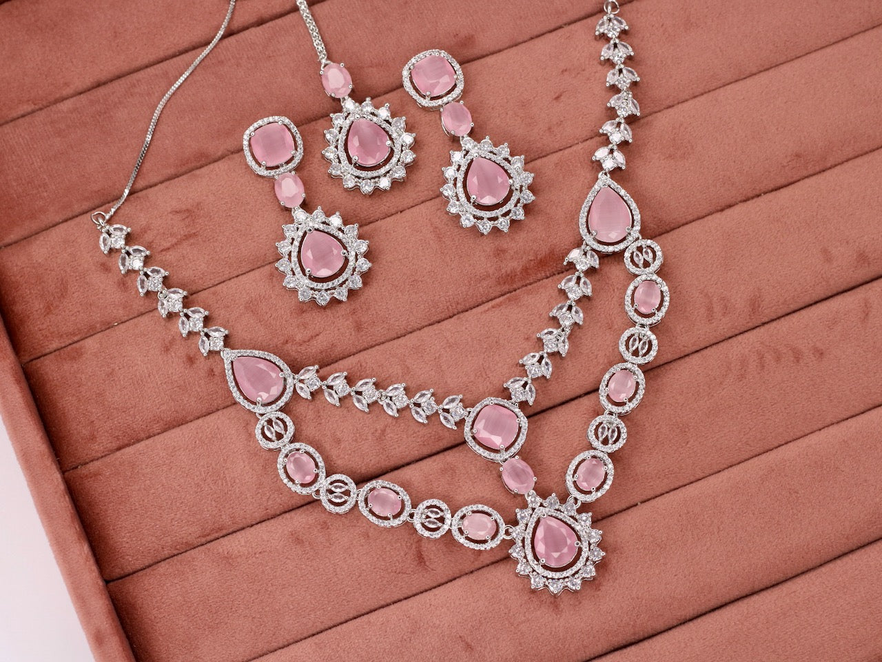 Haya AD Necklace Set