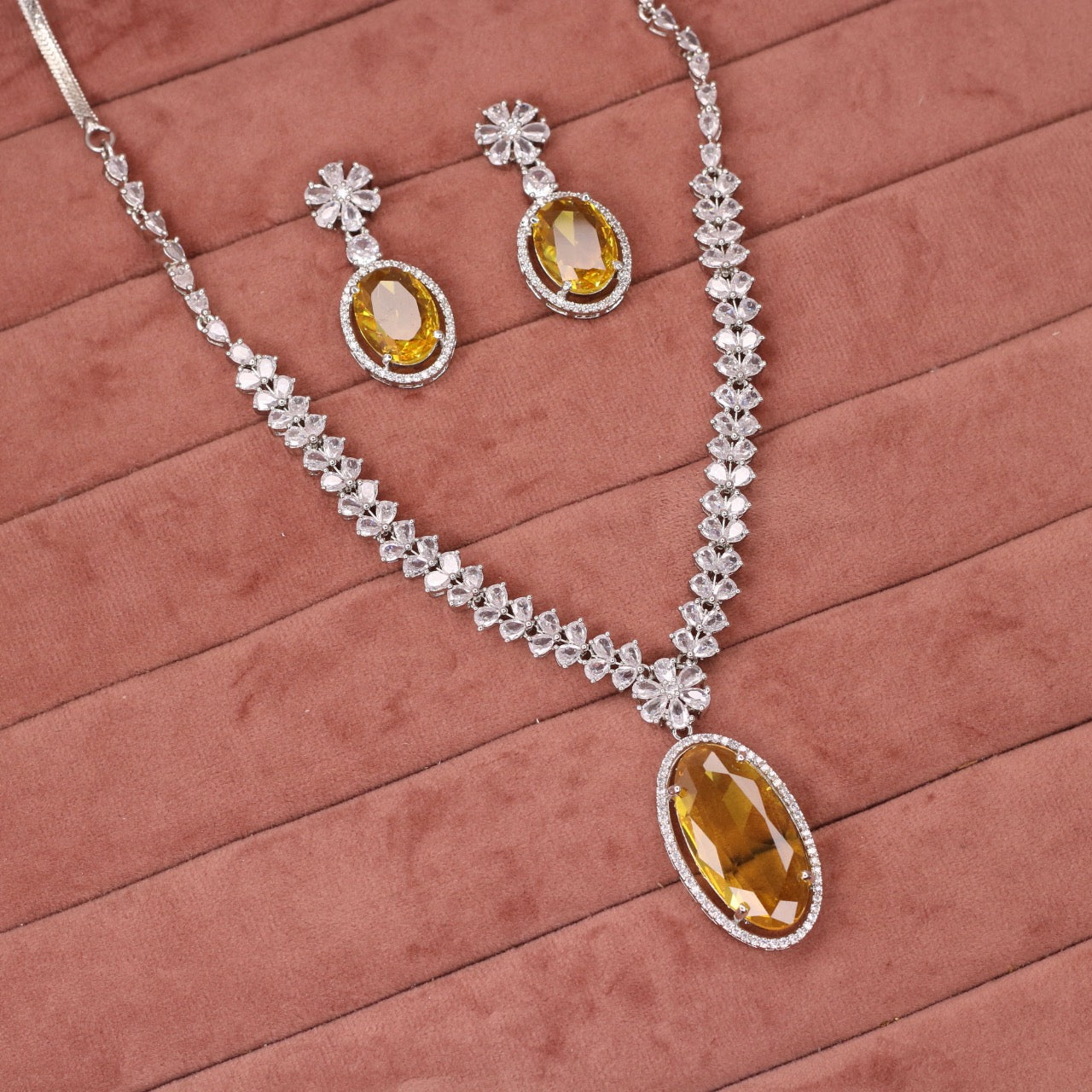 Zahra AD Necklace Set
