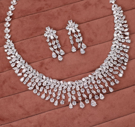 Saphira AD Necklace Set