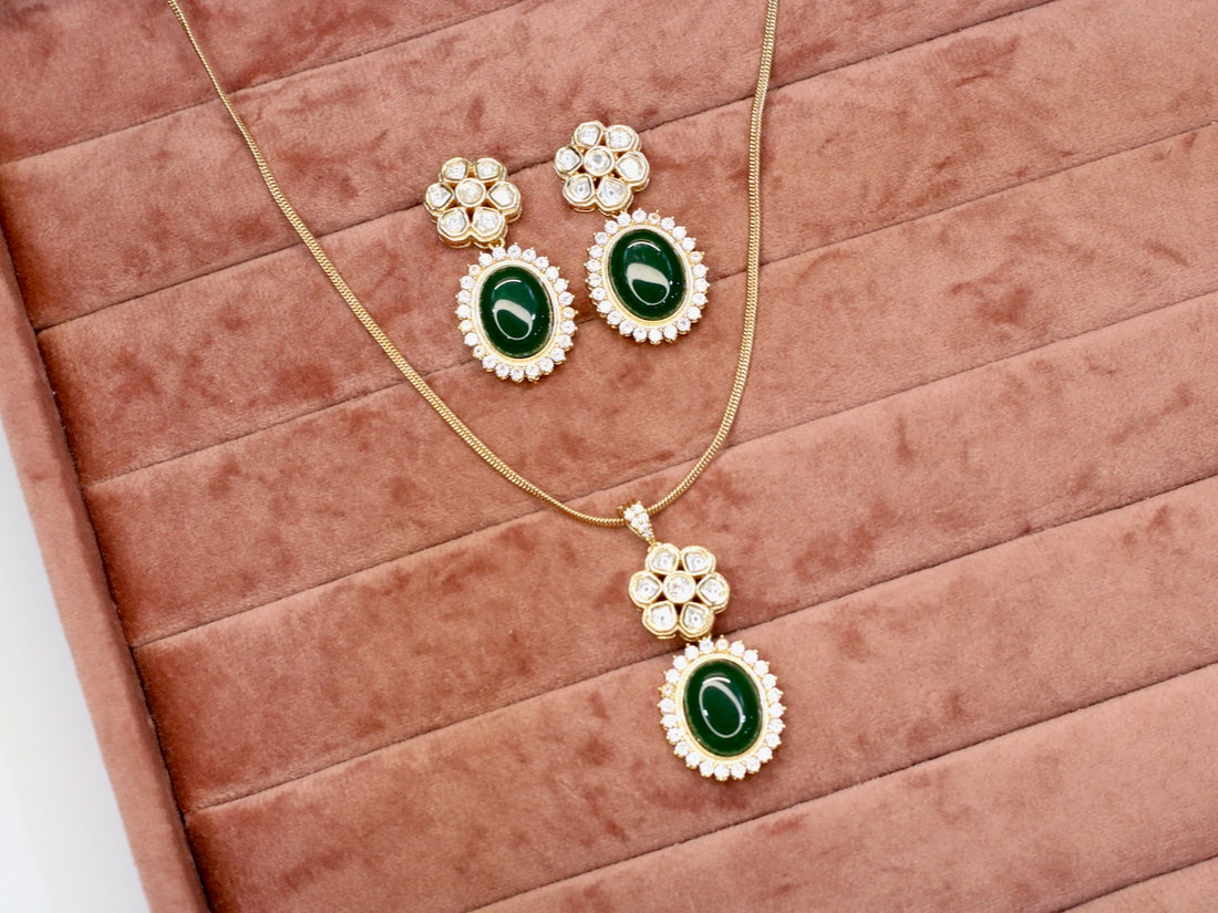 Khudrah Kundan Pendant Set - AJEH Jewellery