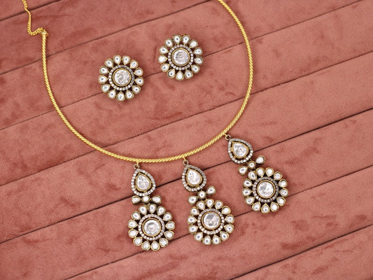 Manal Kundan Hasli - AJEH Jewellery