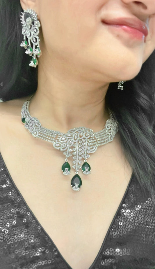 Nejla AD Necklace Set