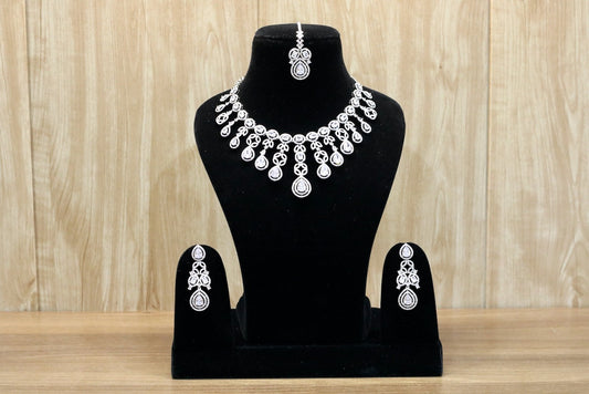 Dana AD Necklace Set