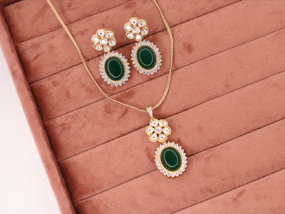 Khudrah Kundan Pendant Set - AJEH Jewellery