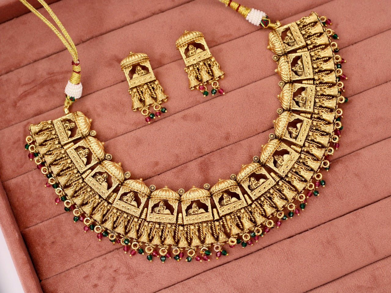 Sahar Temple Necklace Set